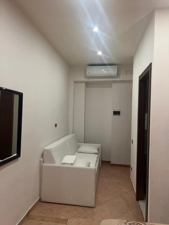 Terminal Guest House 24 Rom Exterior foto